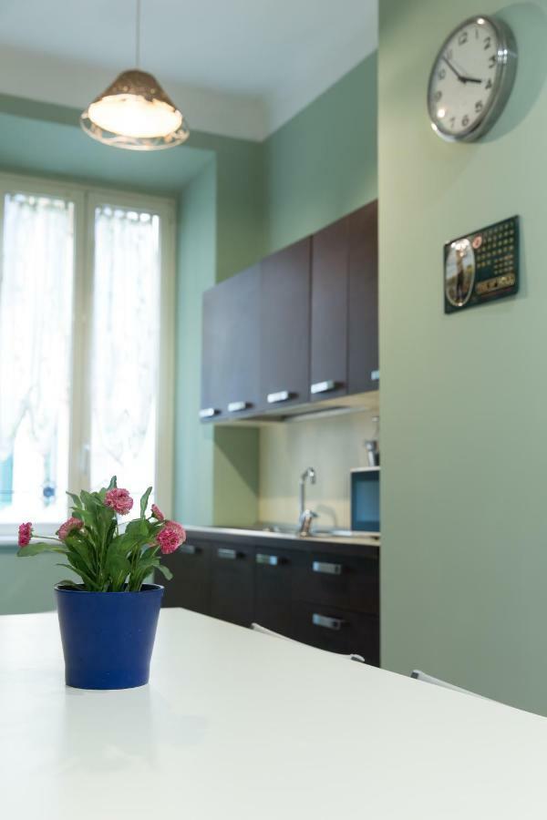 Beautiful Apartment In San Giovanni Close To Colosseo 로마 외부 사진