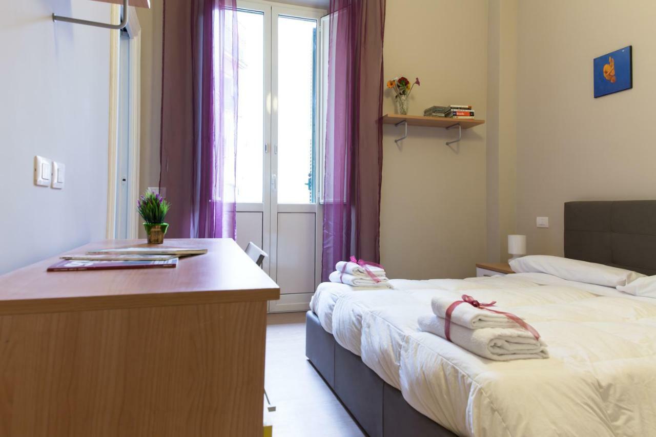 Beautiful Apartment In San Giovanni Close To Colosseo 로마 외부 사진