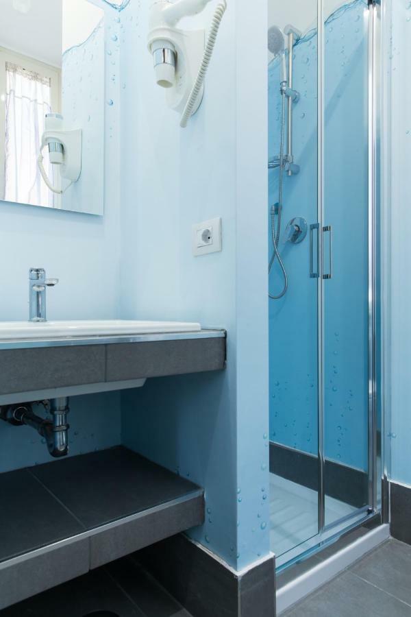 Beautiful Apartment In San Giovanni Close To Colosseo 로마 외부 사진